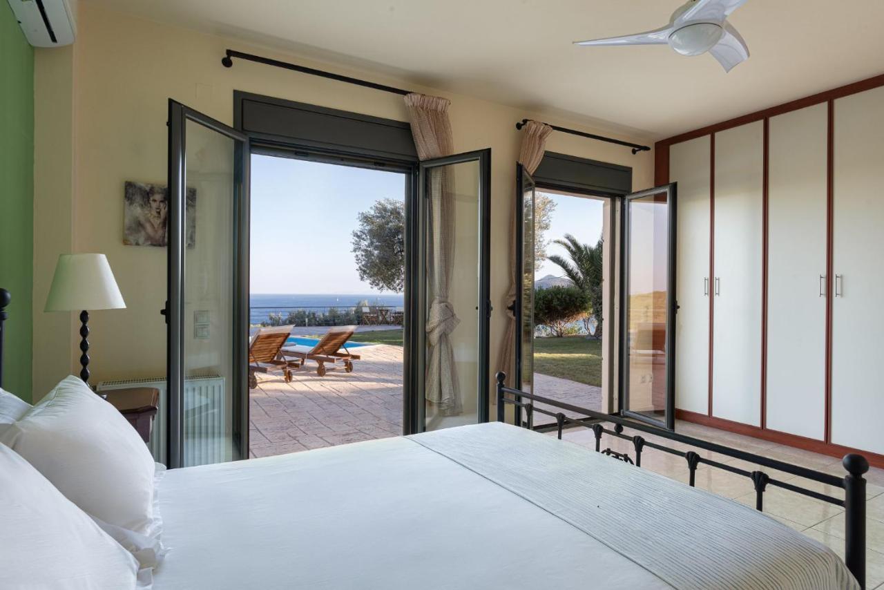 Aphaia Villa & Residences Aegina Agia Marina  エクステリア 写真